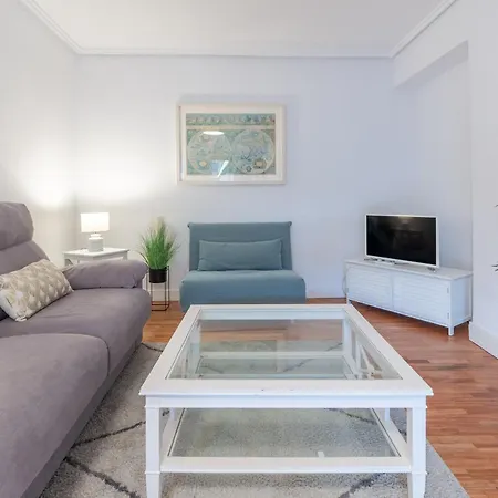 Carilo Zurriola By Beauty * San Sebastian