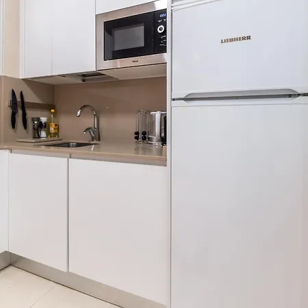 Carilo Zurriola By Beauty Σαν Σεμπαστιάν